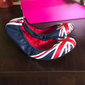 Butterfly Twist Union Jack Ballet Flats size 40